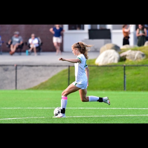 Meet your Posher, Hannah - Picture 5 of 5